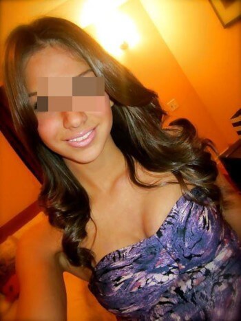 Jolie tunisienne recherche un arabe bien foutu sur Paris