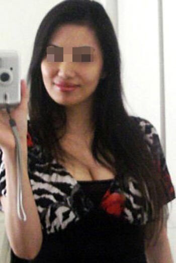 Fille coquine à Hyères pour un rendez-vous rapide