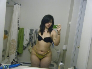 Fille arabe sexy sur Lille adorant les plans cul
