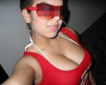 Femme arabe sur Nîmes cherche un mec très ouvert